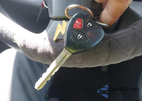 2006 Toyota Rav4 Sport V6 z USA, uszkodzony, nr VIN JTMBK32V665003137